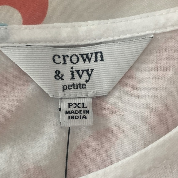 NWT Crown & Ivy Lightweight Blouse with Embroidered Seahorses Bell Sleeves PXL - Picture 4 of 12